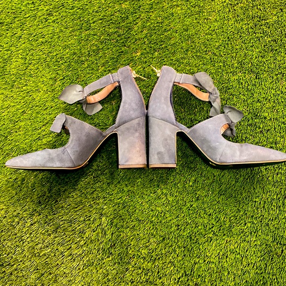 Lord & Taylor suede bow heels - size 36 - Picture 6 of 6